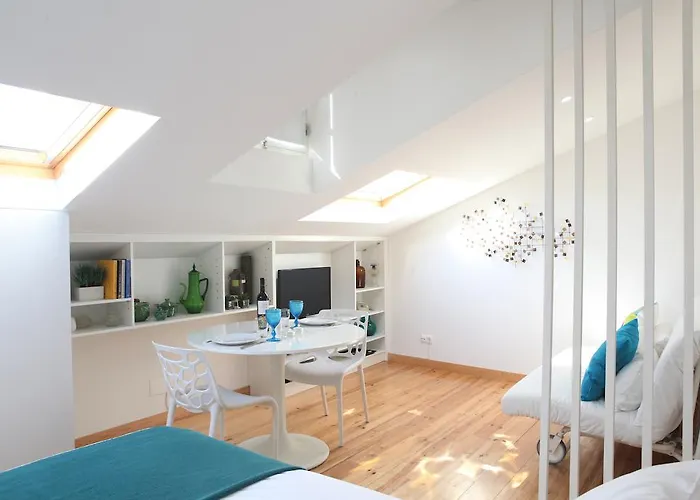 شقة Largo Trigueiros Light-filled Loft