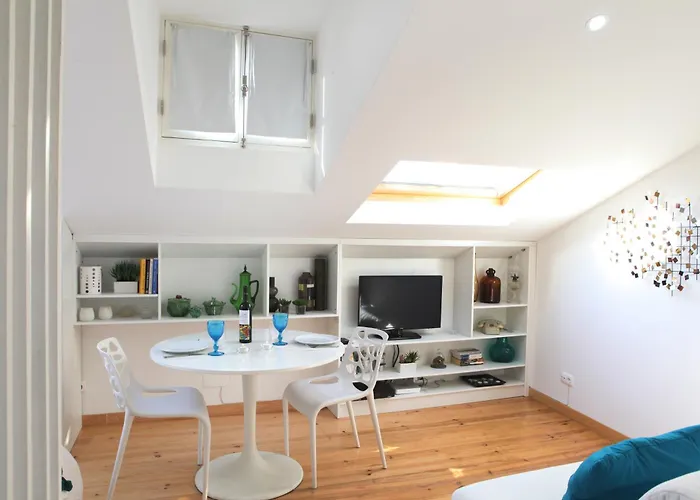 شقة Largo Trigueiros Light-filled Loft